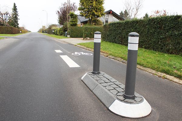 Flytbar trafikchikane med JISLON® Stele