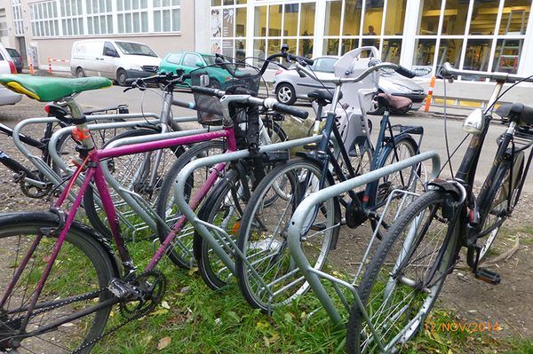 Kraftig dobbelt cykelstativ