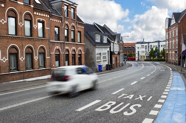 Trafiksymboler til cykelstier og busstationer