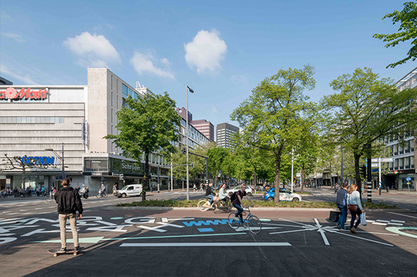 City of Rotterdam creating attention with crosswalk